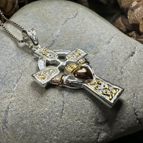 Load image into Gallery viewer, Tri-Color Irish Claddagh Cross Necklace