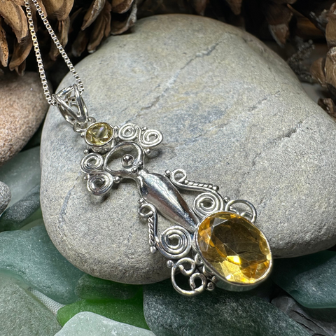 Load image into Gallery viewer, Rising Goddess Necklace