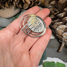 Load image into Gallery viewer, Mackintosh Leaves Brooch