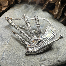 Load image into Gallery viewer, Scottish Bagpipes Pin