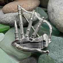 Load image into Gallery viewer, Scottish Bagpipes Pin