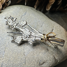 Load image into Gallery viewer, Bluebell Posey Brooch