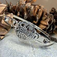Load image into Gallery viewer, Norse Sleipnir Bracelet