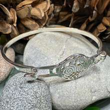 Load image into Gallery viewer, Norse Sleipnir Bracelet