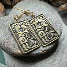 Load image into Gallery viewer, Kissing Couple Viking Bronze Earrings