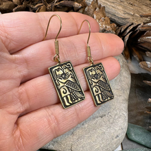Load image into Gallery viewer, Kissing Couple Viking Bronze Earrings