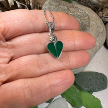 Load image into Gallery viewer, Aubrina Celtic Heart Necklace