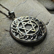 Load image into Gallery viewer, Celtic Star of David Necklace