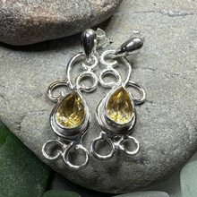 Load image into Gallery viewer, Ariadne Celtic Knot Earrings