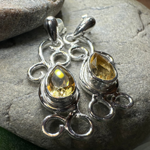Load image into Gallery viewer, Ariadne Celtic Knot Earrings