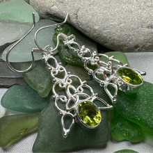 Load image into Gallery viewer, Angeni Trinity Knot Earrings