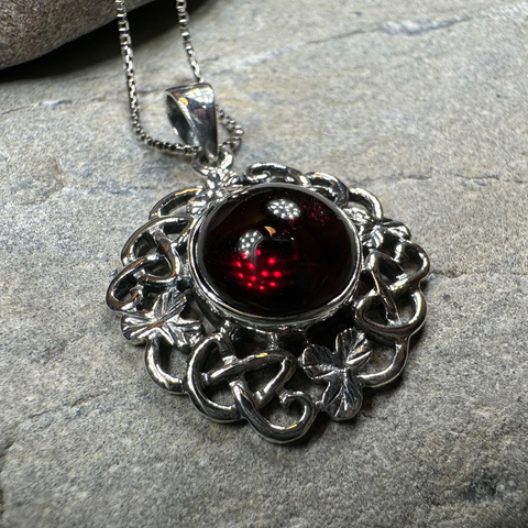 Load image into Gallery viewer, Elena Irish Shamrock Garnet Necklace