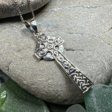 Load image into Gallery viewer, Simplicity Celtic Cross Necklace
