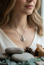 Load image into Gallery viewer, Sarabeth Thistle Necklace