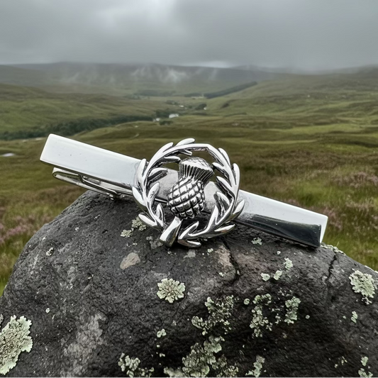 Classic Scottish Thistle Tie Bar for Men in pewter