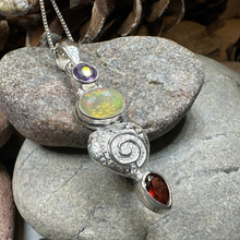 Load image into Gallery viewer, Jainse Celtic Heart Necklace