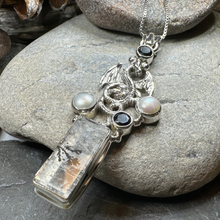 Load image into Gallery viewer, Avrae Dragon Necklace