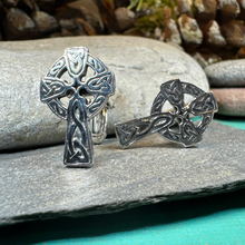 Load image into Gallery viewer, Celtic Cross Cuff Links