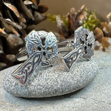 Load image into Gallery viewer, Celtic Cross Cuff Links