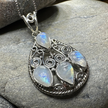 Load image into Gallery viewer, Sechnall Celtic Spiral Necklace