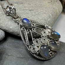 Load image into Gallery viewer, Sechnall Celtic Spiral Necklace