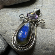 Load image into Gallery viewer, Romilly Labradorite Necklace