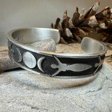 Load image into Gallery viewer, Celtic Triple Moon Goddess Bracelet