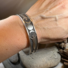 Load image into Gallery viewer, Celtic Triple Moon Goddess Bracelet