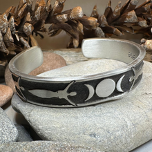 Load image into Gallery viewer, Celtic Triple Moon Goddess Bracelet