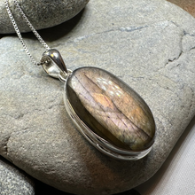 Load image into Gallery viewer, Celtic Purple Night Necklace