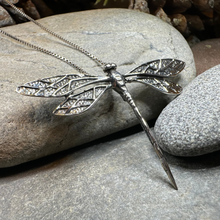 Load image into Gallery viewer, Realistic Dragonfly Necklace