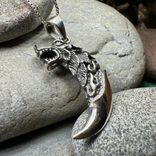 Load image into Gallery viewer, Wolf Claw Necklace