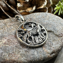 Load image into Gallery viewer, Oíche Wolf Necklace