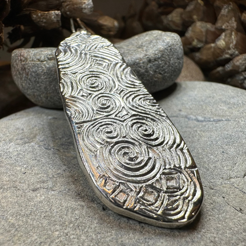 Load image into Gallery viewer, Artisan Newgrange Entrance Stone Necklace - Made in Ireland