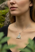 Load image into Gallery viewer, Crescent Moon Goddess Necklace