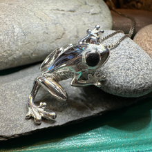 Load image into Gallery viewer, Abalone Frog Necklace
