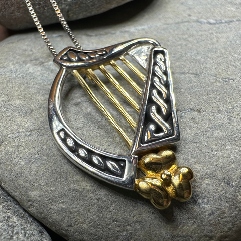 Load image into Gallery viewer, Golden Celtic Irish Harp Necklace