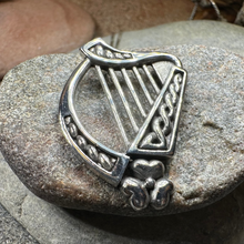 Load image into Gallery viewer, Oisin Shamrock Harp Necklace