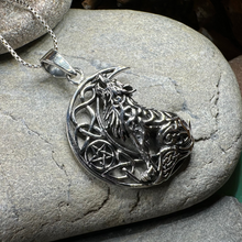 Load image into Gallery viewer, Mac Tíre Wolf Necklace