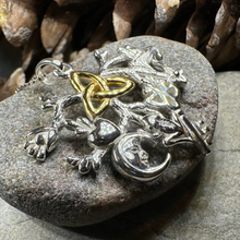 Load image into Gallery viewer, Golden Stregheria Cimaruta Pendant