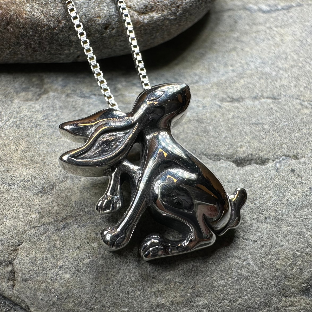 Willow Rabbit Necklace in Sterling Silver – Celtic Crystal Design 