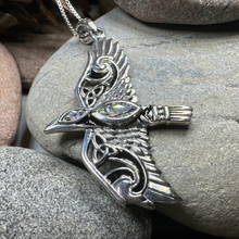 Load image into Gallery viewer, Oryx Celtic Raven Necklace
