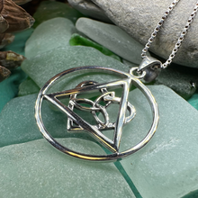 Load image into Gallery viewer, Celtic Trinity Knot AA Sobriety Necklace