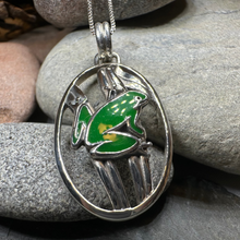 Load image into Gallery viewer, Enamel Frog Necklace