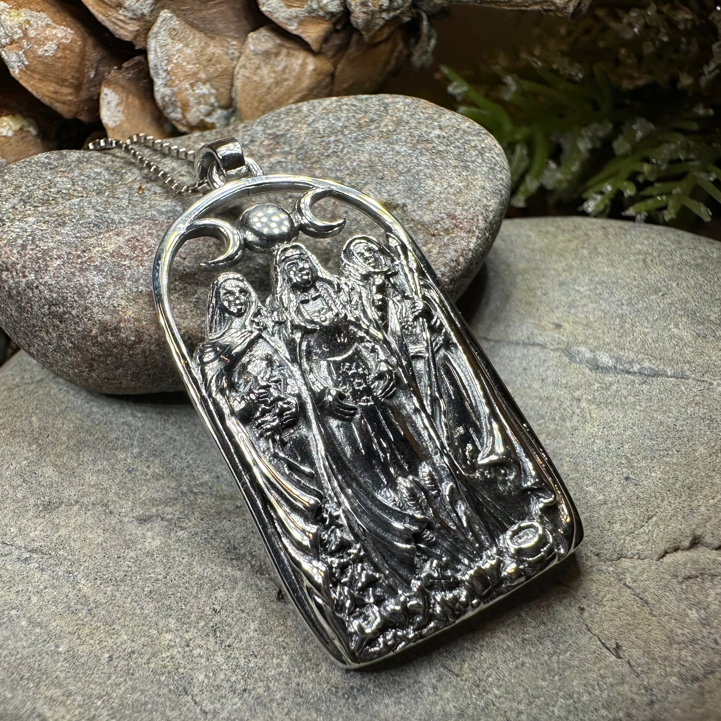 Hecate Triple Goddess Necklace — view 8