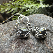 Load image into Gallery viewer, Idalia Claddagh Earrings