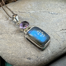 Load image into Gallery viewer, Briony Labradorite Necklace