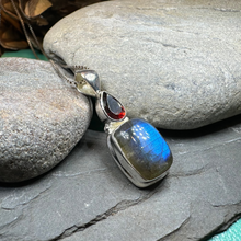 Load image into Gallery viewer, Briony Labradorite Necklace