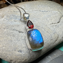 Load image into Gallery viewer, Briony Labradorite Necklace