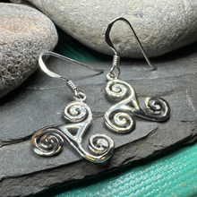 Load image into Gallery viewer, Malia Celtic Spiral Earrings